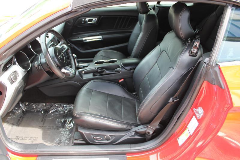 Ford Mustang 2dr Conv EcoBoost Premium 2016