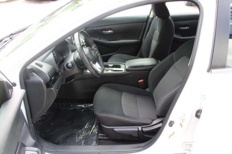 Nissan Sentra SV CVT 2022