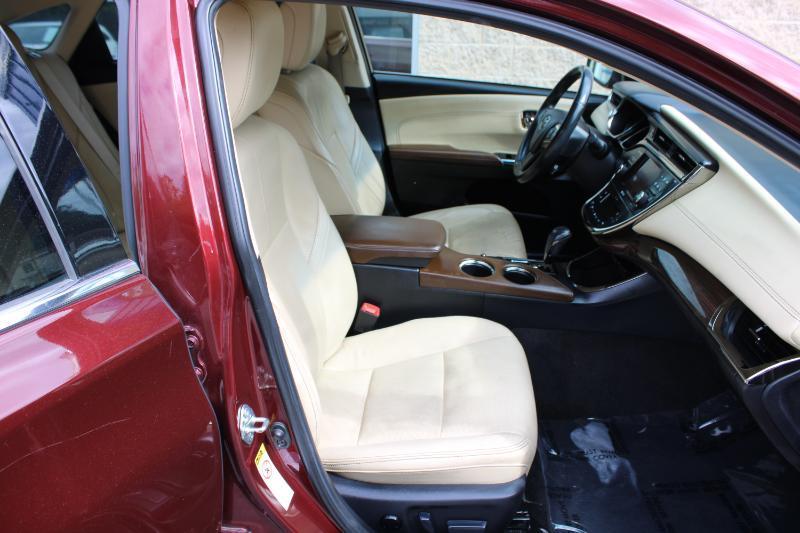Toyota Avalon Hybrid 4dr Sdn Limited (Natl) 2014