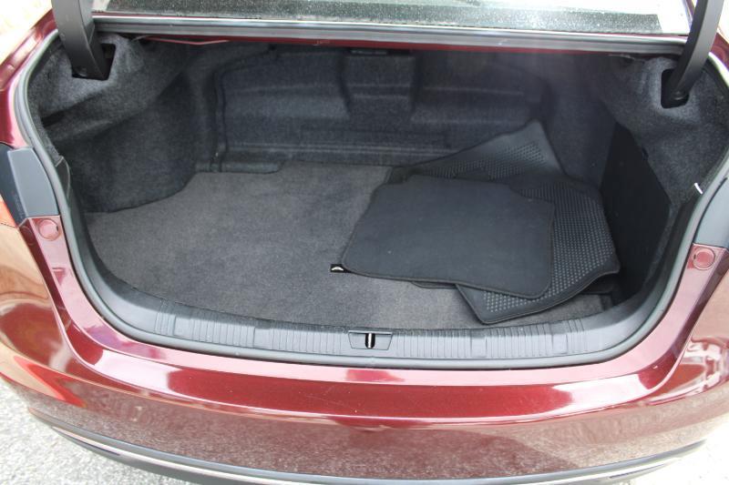 Toyota Avalon Hybrid 4dr Sdn Limited (Natl) 2014