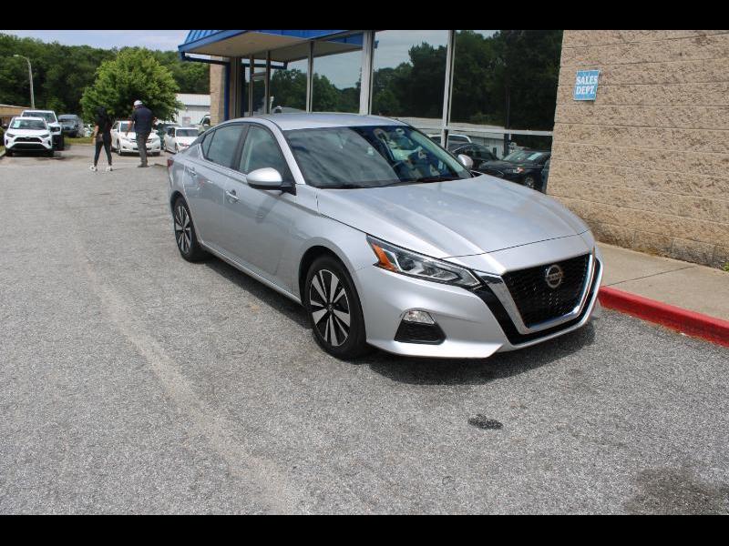 2022 Nissan Altima 2.5 SV Sedan