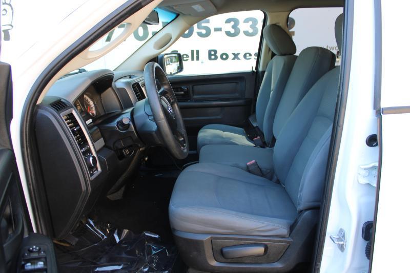 RAM 1500 Tradesman 4x2 Crew Cab 5'7" Box 2018