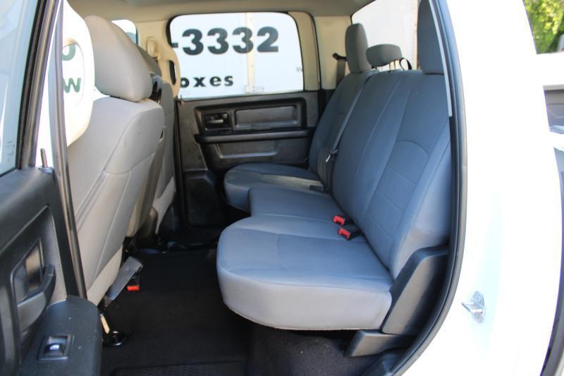RAM 1500 Tradesman 4x2 Crew Cab 5'7" Box 2018
