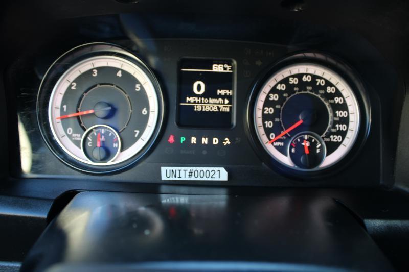 RAM 1500 Tradesman 4x2 Crew Cab 5'7" Box 2018