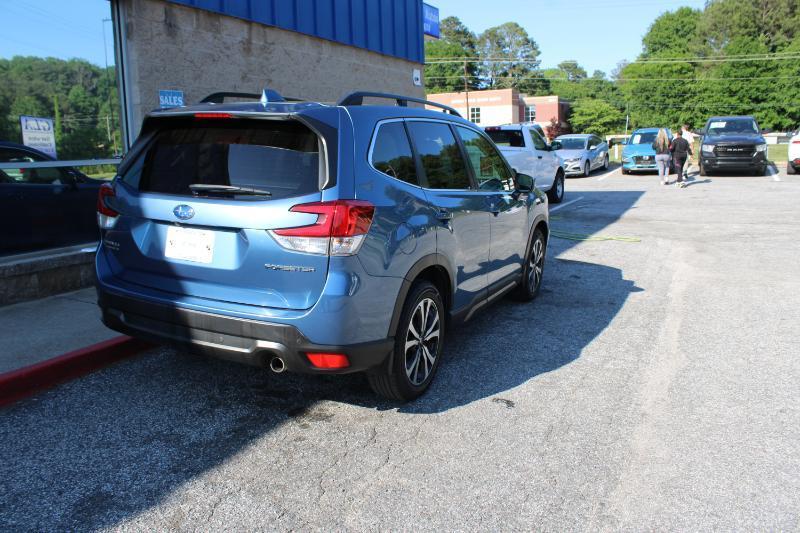 Subaru Forester Limited CVT 2021