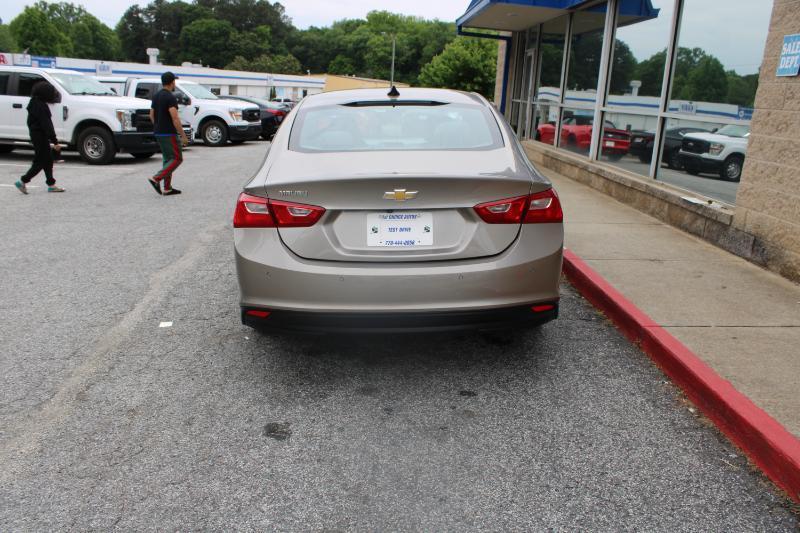 Chevrolet Malibu 4dr Sdn LS w/1FL 2022