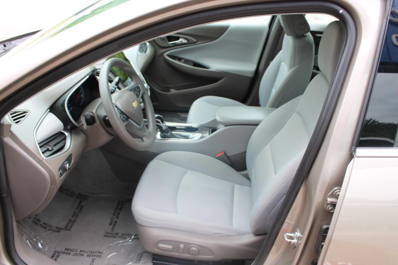 Chevrolet Malibu 4dr Sdn LS w/1FL 2022