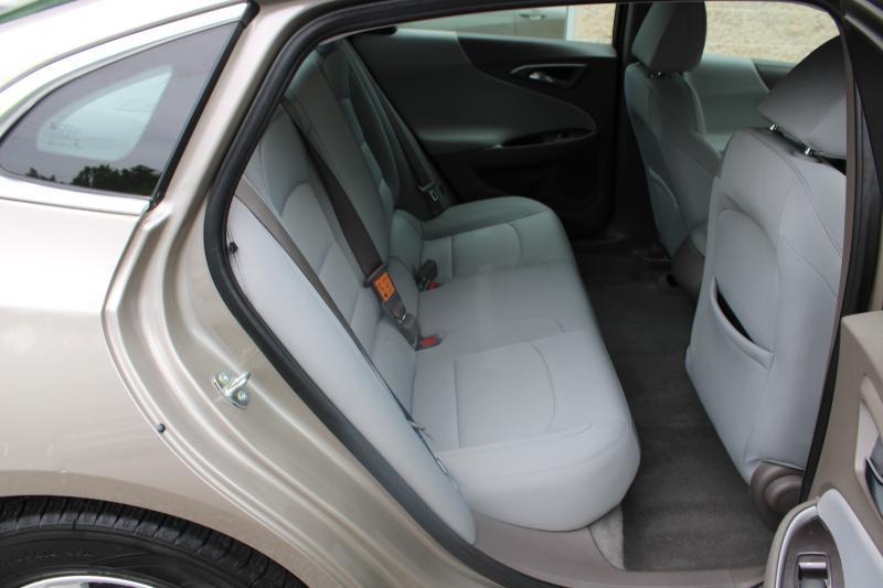 Chevrolet Malibu 4dr Sdn LS w/1FL 2022
