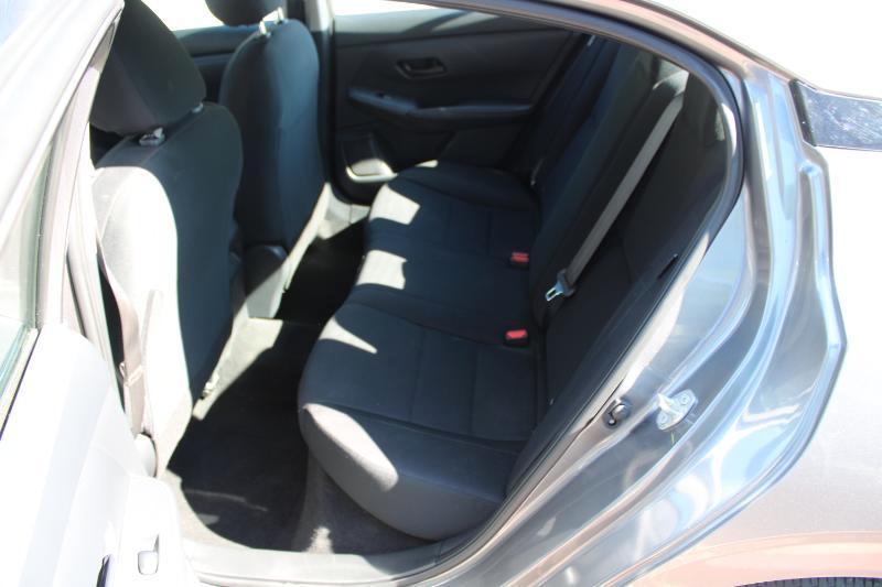 Nissan Sentra S CVT 2024
