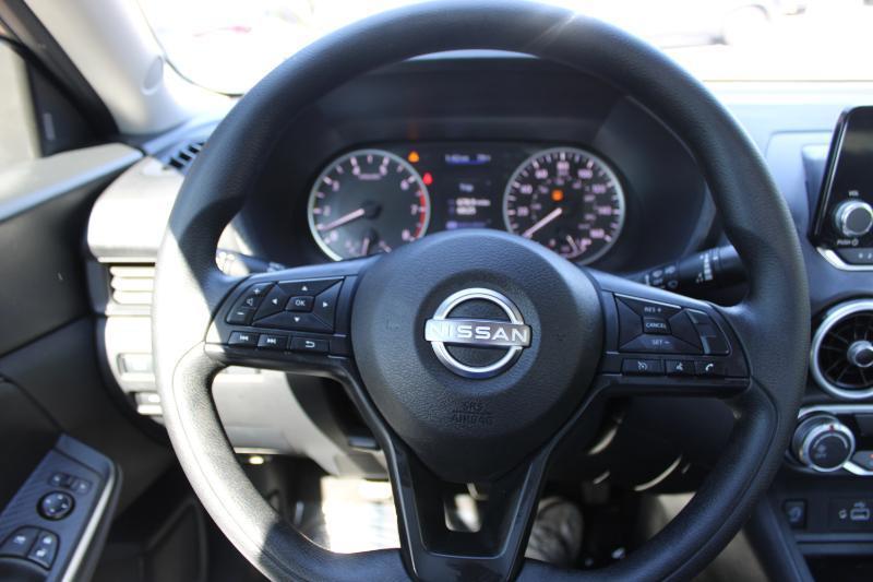 Nissan Sentra S CVT 2024