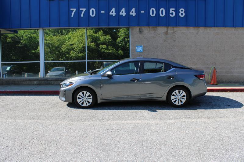 Nissan Sentra S CVT 2024