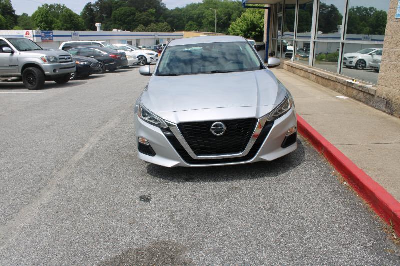 Nissan Sentra SV CVT 2022