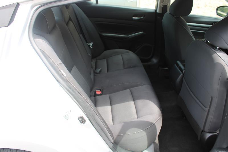 Nissan Sentra SV CVT 2022