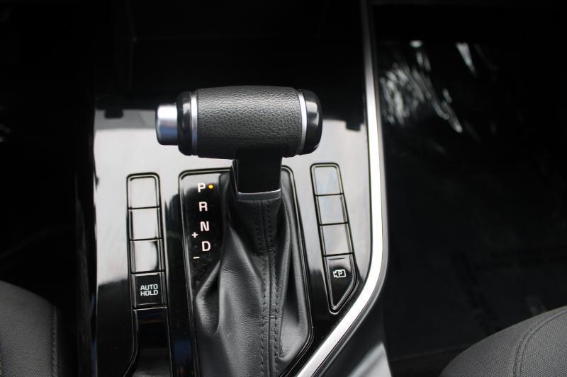 Kia Niro LX FWD 2023