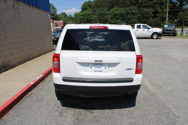 Jeep Patriot FWD 4dr Latitude 2016