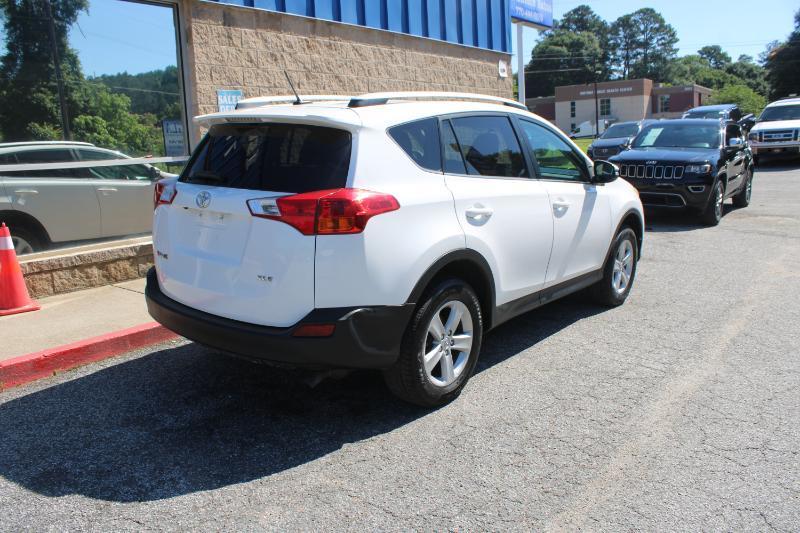 Toyota RAV4 FWD 4dr XLE (Natl) 2013