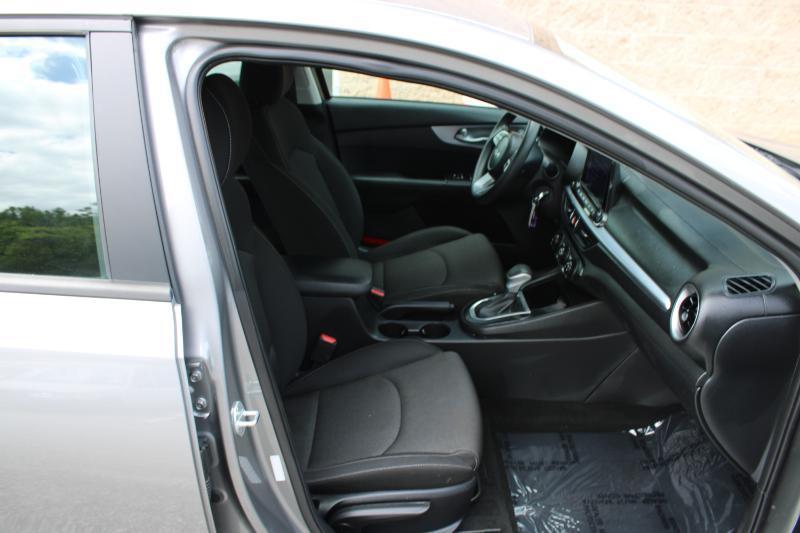 Kia Forte LXS IVT 2022