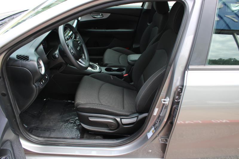 Kia Forte LXS IVT 2022