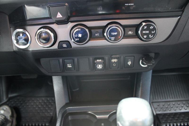 Toyota Tacoma TRD Sport Double Cab 6' Bed V6 4x4 AT (Natl) 2018