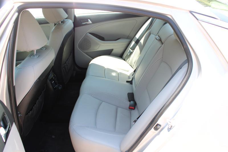 Kia Optima 4dr Sdn 2.4L Auto EX 2012
