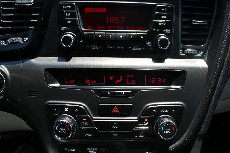 Kia Optima 4dr Sdn 2.4L Auto EX 2012