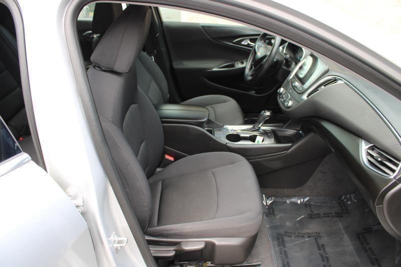 Chevrolet Malibu 4dr Sdn LT w/1LT 2016
