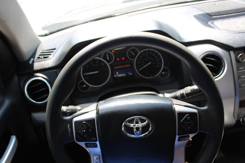 Toyota Tundra 2WD Truck Double Cab 5.7L FFV V8 6-Spd AT SR5 (Natl) 2016