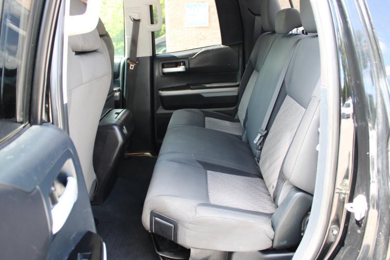 Toyota Tundra 2WD Truck Double Cab 5.7L FFV V8 6-Spd AT SR5 (Natl) 2016