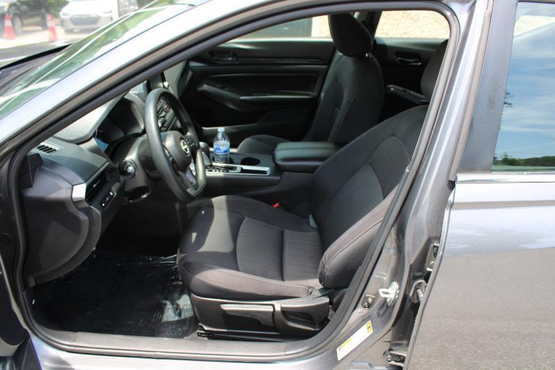 Nissan Altima 2.5 S Sedan 2024