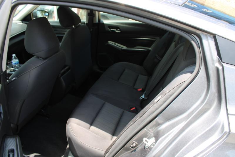 Nissan Altima 2.5 S Sedan 2024