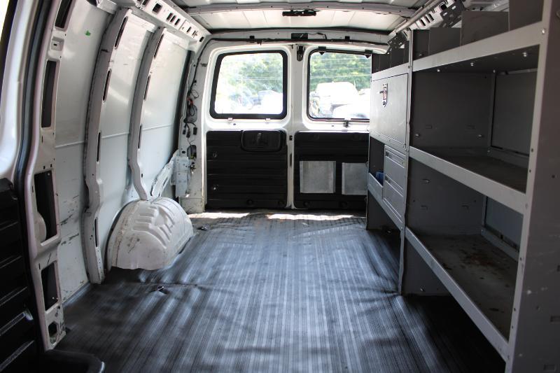 Chevrolet Express Cargo Van RWD 2500 155" 2016