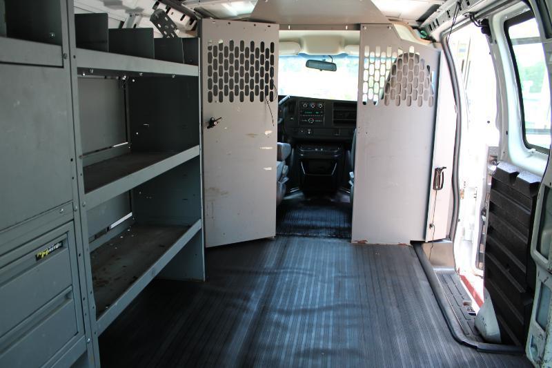 Chevrolet Express Cargo Van RWD 2500 155" 2016