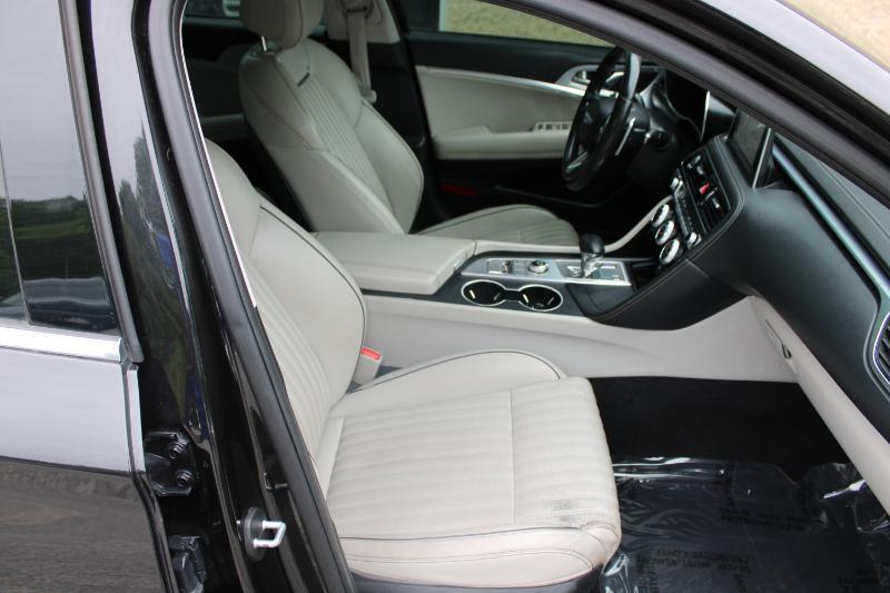 Genesis G70 3.3T Advanced RWD 2019