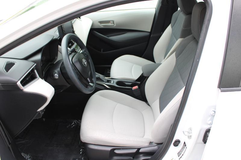 Toyota Corolla LE CVT (Natl) 2022