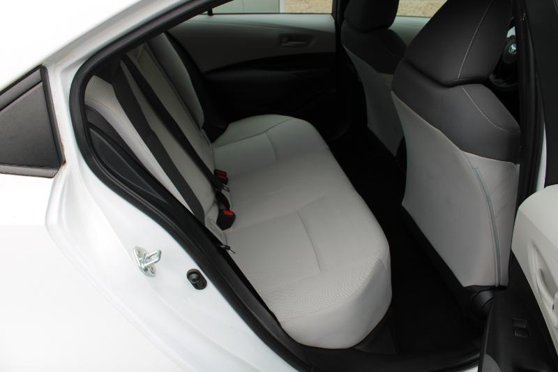 Toyota Corolla LE CVT (Natl) 2022