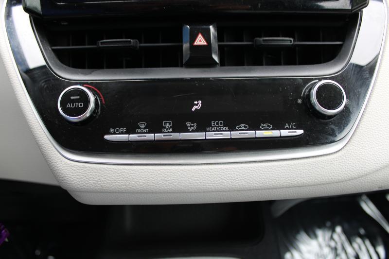Toyota Corolla LE CVT (Natl) 2022