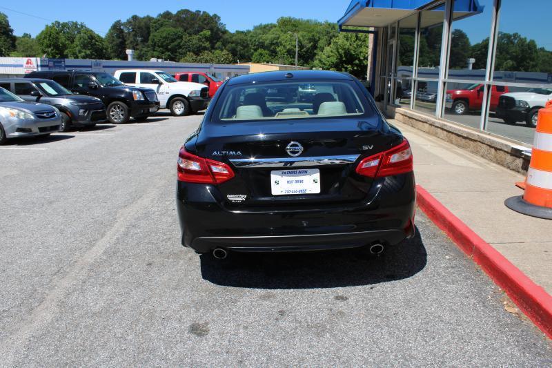 Nissan Altima 2.5 SV Sedan 2017
