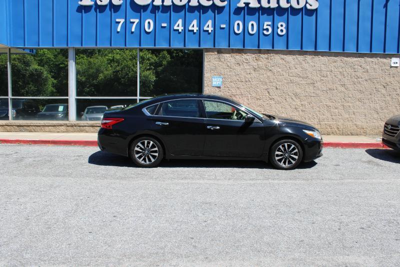 Nissan Altima 2.5 SV Sedan 2017