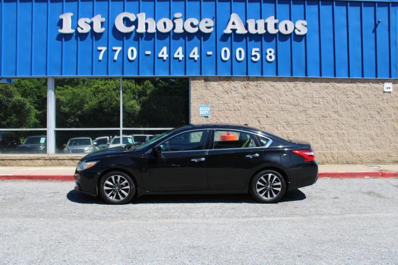 Nissan Altima 2.5 SV Sedan 2017