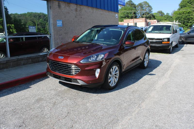 Ford Escape Titanium Hybrid FWD 2021