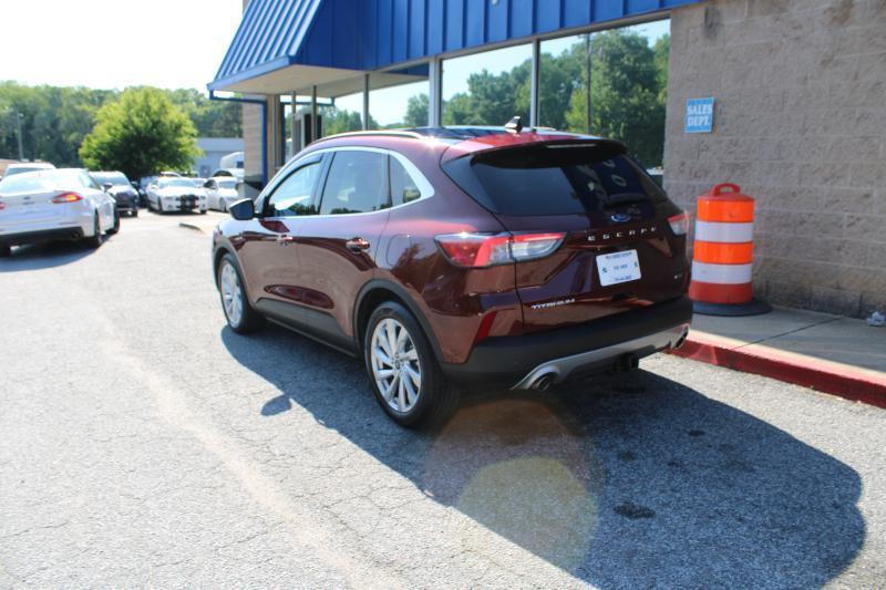 Ford Escape Titanium Hybrid FWD 2021