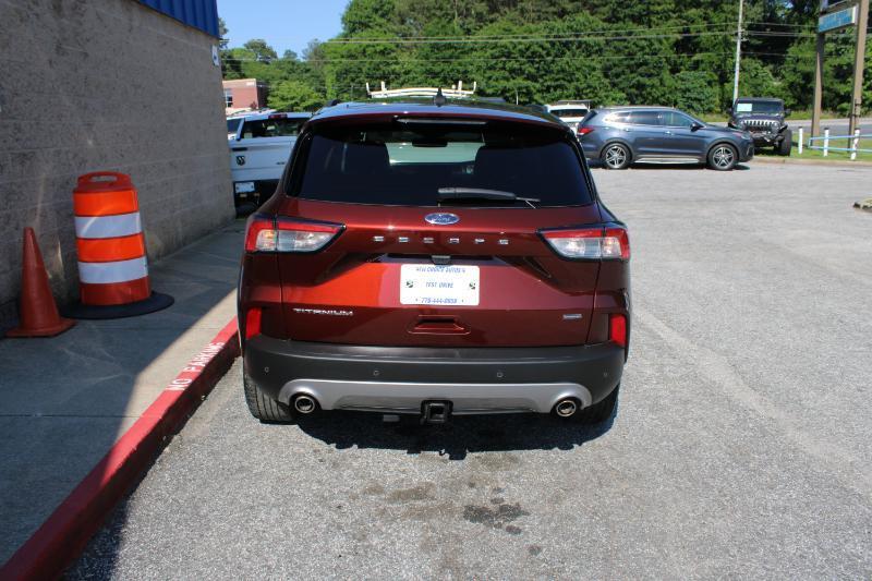 Ford Escape Titanium Hybrid FWD 2021