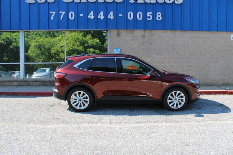 Ford Escape Titanium Hybrid FWD 2021