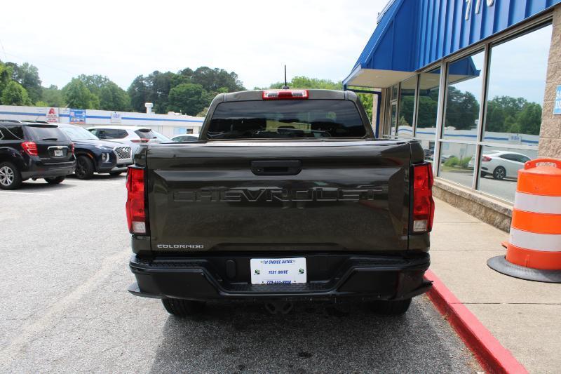 Chevrolet Colorado 2WD Crew Cab WT 2023