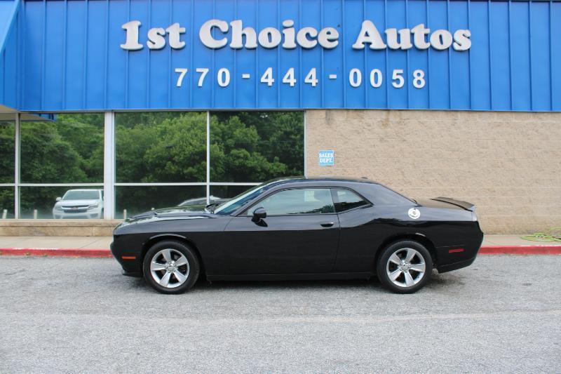 Dodge Challenger SXT RWD 2019