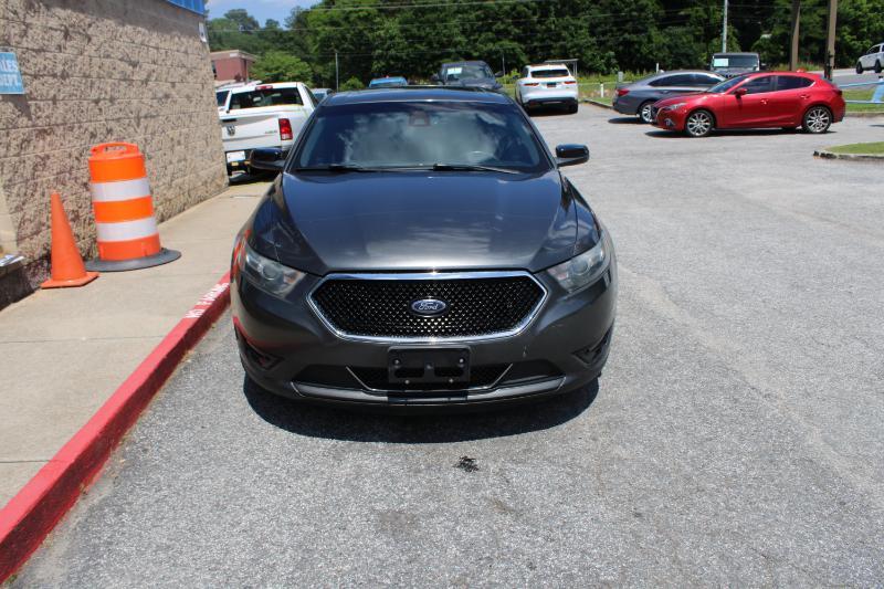 Ford Taurus 4dr Sdn SHO AWD 2015