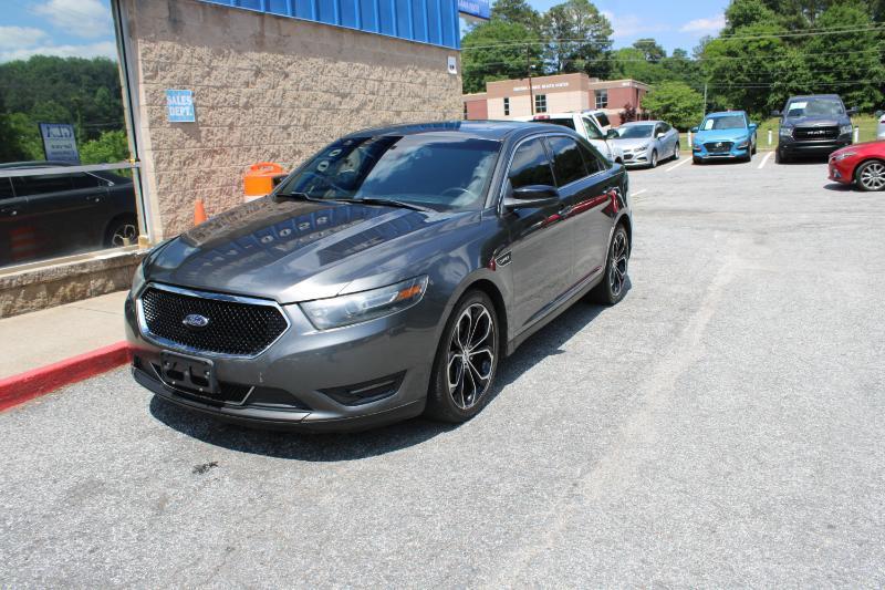 Ford Taurus 4dr Sdn SHO AWD 2015