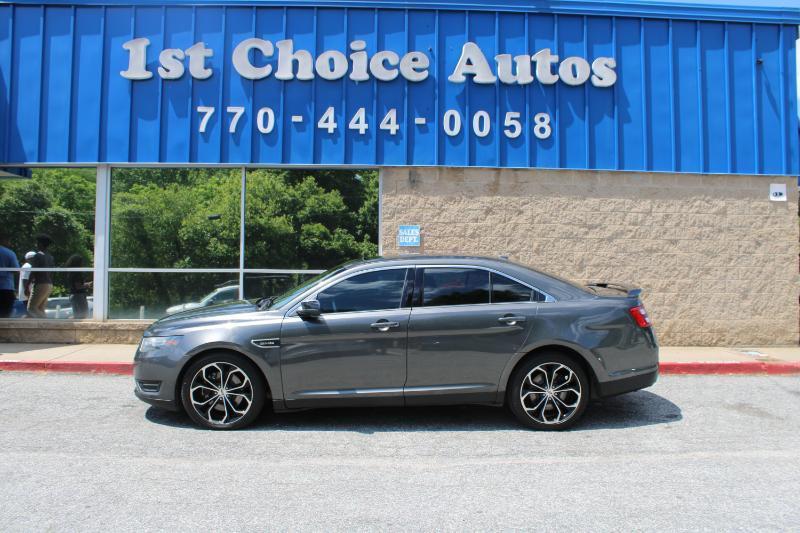 Ford Taurus 4dr Sdn SHO AWD 2015