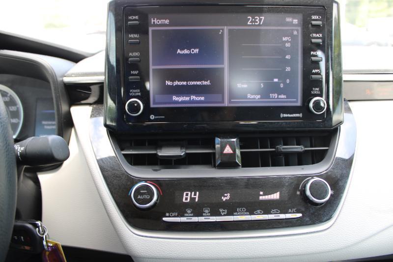 Toyota Corolla LE CVT (Natl) 2022