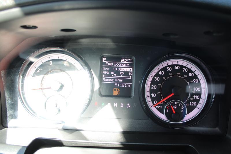 RAM 1500 Classic Warlock 4x2 Crew Cab 5'7" Box 2024